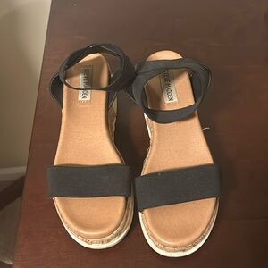 steve madden black wedges